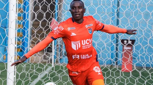 Yorleys Mena pega la vuelta a la Universidad César Vallejo. Foto: Liga de Fútbol Profesional