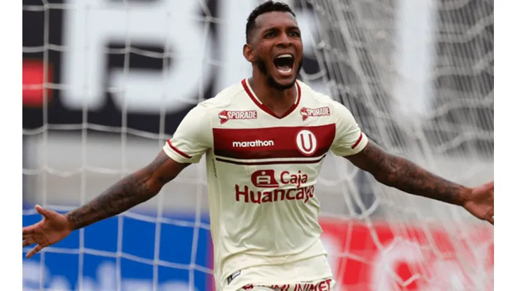 Alberto Quintero marca el 2-1 para Universitario ante Deportivo Municipal