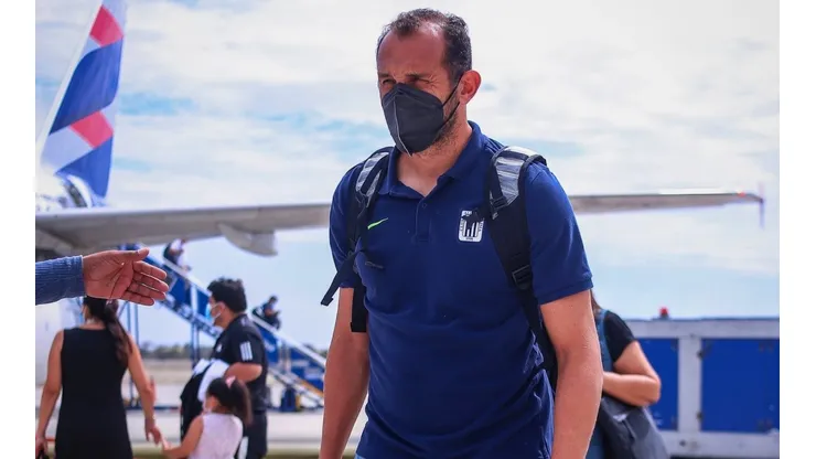 Hernán Barcos, delantero de Alianza Lima. (Foto: Twitter Alianza Lima)