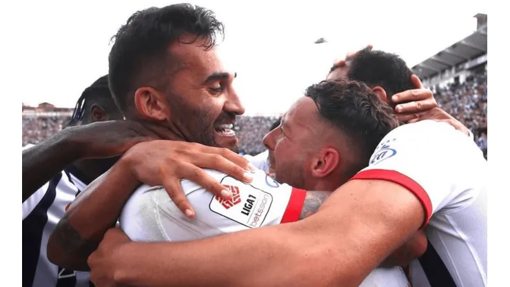 Hay novedades: Carlos Bustos define oncena para enfrentar a Alianza Atlético de Sullana