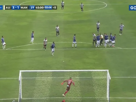 El chaval frotó la lámpara: Cristian Benavente de tiro libre anota un soberbio 'golazo'