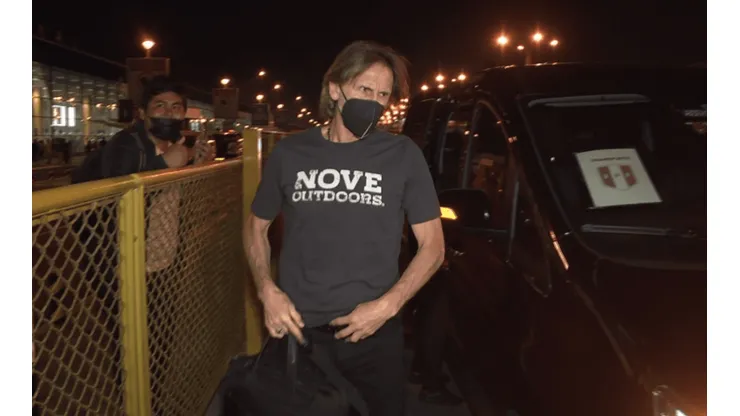 Ricardo Gareca viajó a Europa para reunirse con Renato Tapia y Gianluca Lapadula