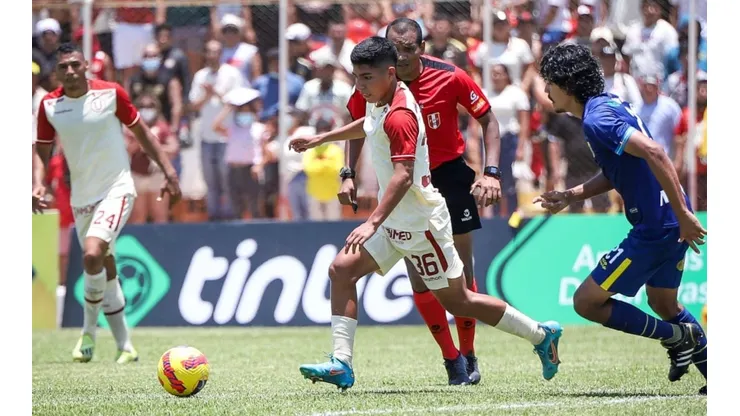 Universitario perdió 2-1 ante Stein en Lambayeque por la fecha 3 de la Liga 1. (Foto: Twitter Universitario)
