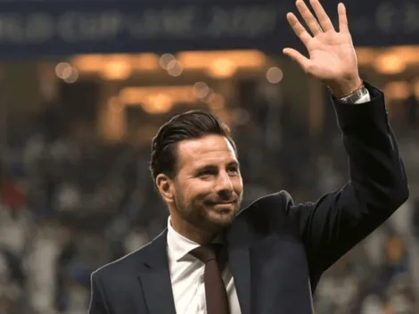 Claudio Pizarro fue nombrado como leyenda de la FIFA: "Es un honor estar ahí"