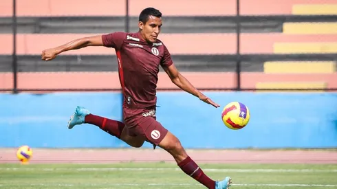 Twitter: Universitario