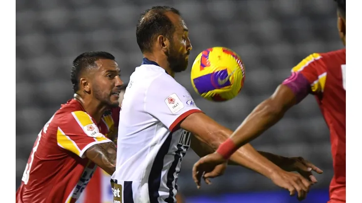 Hernán Barcos, delantero de Alianza Lima. (Foto: Liga de Fútbol Profesional)