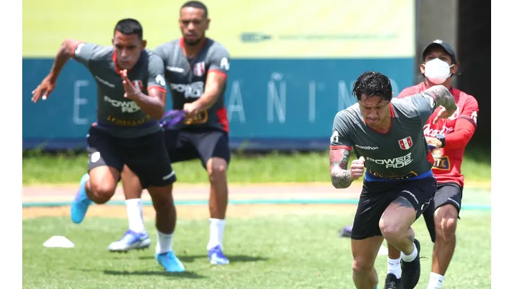 Alex Valera sobre Gianluca Lapadula: "Trato de imitarlo y aprender de él"