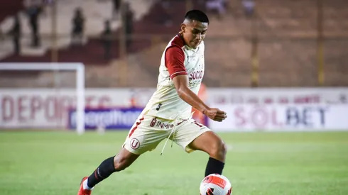 Twitter: Universitario