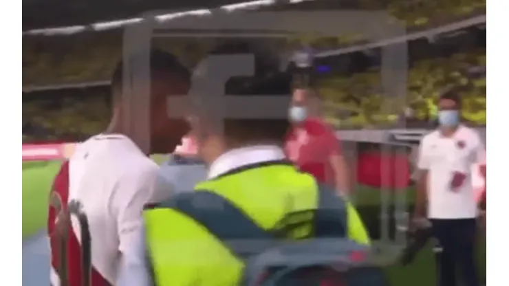 (VIDEO EXCLUSIVO) Edison Flores furioso con periodista peruano en Colombia