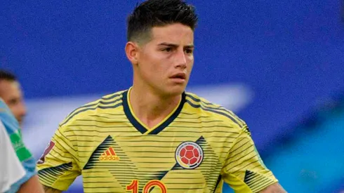 James Rodríguez explotó camino a los vestuarios tras la derrota por 1-0 de Colombia sobre la Selección Peruana. Foto: Caracol
