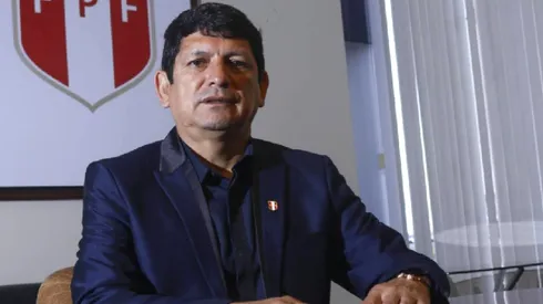 Agustín Lozano, presidente de la Federación de Fútbol. (Foto: Twitter Selección Peruana)