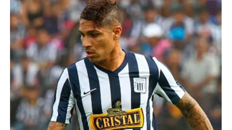 Paolo Guerrero cambia de opinión: "Me encantaría jugar en Alianza Lima"