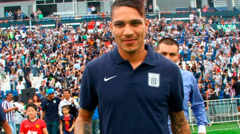 Paolo Guerrero niega haber tenido contacto con Alianza Lima. Foto: GLR