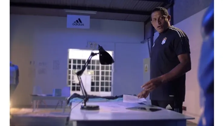 Sporting Cristal reveló un adelanto de su nueva camiseta oficial 2022. Foto: Sporting Cristal