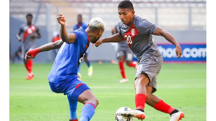 Edison Flores se ve jugando el partido ante Colombia: "En el banco o siendo titular"