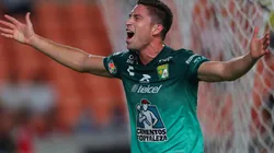 Santiago Ormeño celebrando un gol con León de México. (Foto: Twitter León de México)