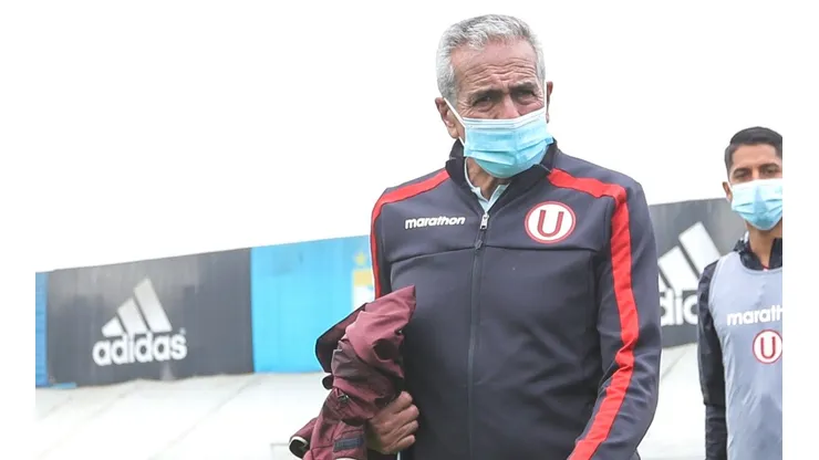 Gregorio Pérez, entrenador de Universitario. (Foto: Liga de Fútbol Profesional)