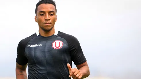 Joao Villamarín entrenando con Universitario. (Foto: Twitter Universitario)