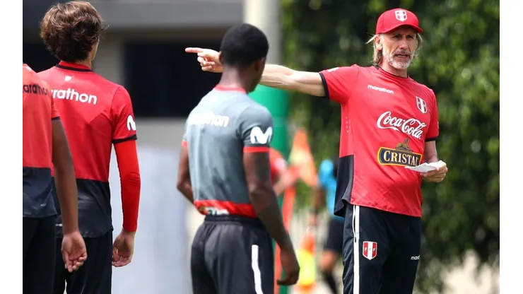 Ricardo Gareca entrenando a la Selección Peruana. (Foto: Twitter Selección Peruana)