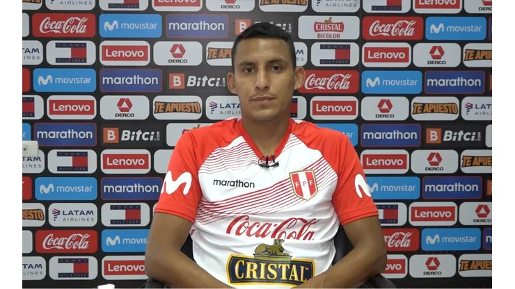 Alex Valera en entrevista para la FPF tras culminar el entrenamiento de la Selección Peruana. Foto: FPF