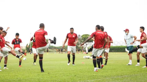 Universitario de Deportes amaneció con masivo brote de contagios a COVID-19