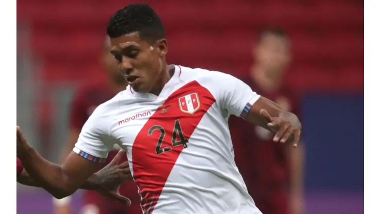 Raziel García jugando con la Selección Peruana. (Foto: Twitter Selección Peruana)