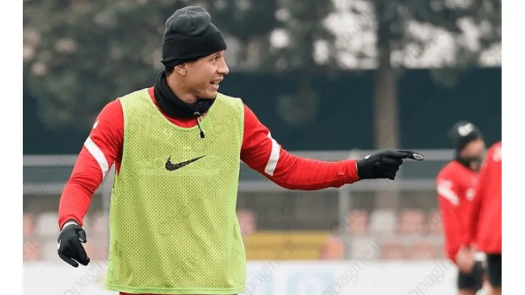 Malas noticia para Perú: la información sobre Lapadula que llega desde Italia