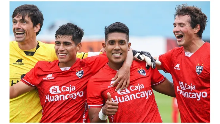 El plantel de Cienciano tras el cotejo ante Alianza Atlético. (Foto: Flickr - Liga 1)