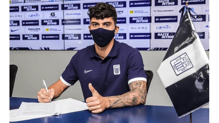 Un nuevo refuerzo: Alianza Lima hace oficial el fichaje de Franco Zanelatto