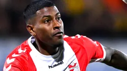 ¡Contribuyendo en el triunfo! Miguel Araujo anotó golazo de cabeza para el FC Emmen