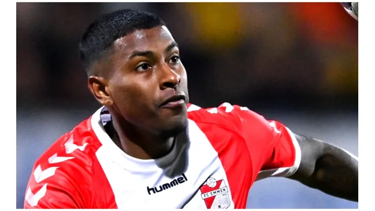 ¡Contribuyendo en el triunfo! Miguel Araujo anotó golazo de cabeza para el FC Emmen