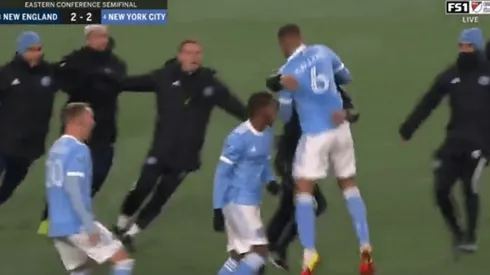 Alexander Callens metió el último penal de la serie y se hizo el héroe de la noche.