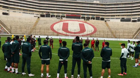 Universitario de Deportes suele entrenar en el Estadio Monumental.