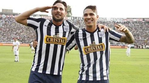 Claudio Pizarro sí llegó a jugar en primera división del Perú. Paolo, no.