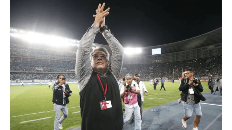 Pablo Bengoechea sumamente emocionado: "Gran alegría por el título 2021, felicitaciones"