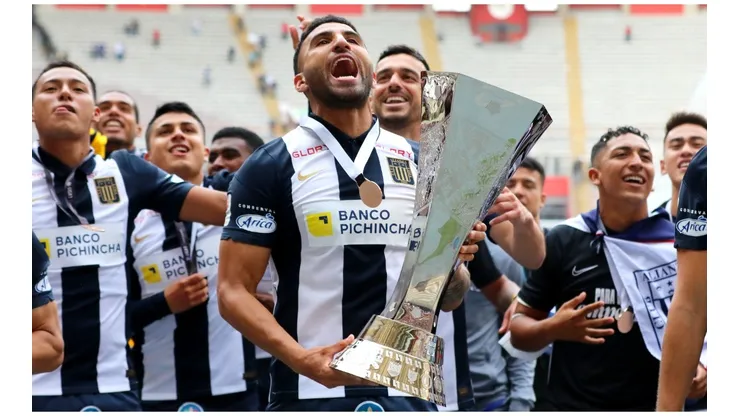 "Con todo respeto, pero es muy distinto", la frase de Ballón tras campeonar