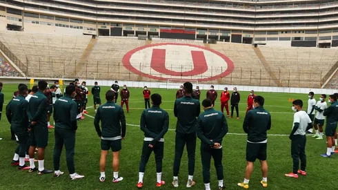 Universitario de Deportes suele entrenar en el estadio Monumental.
