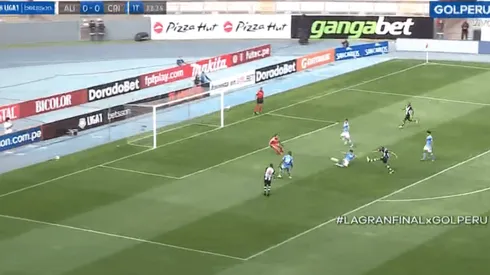 Pegó primero: Hernán Barcos definió perfecto para poner el 1-0 ante Sporting Cristal