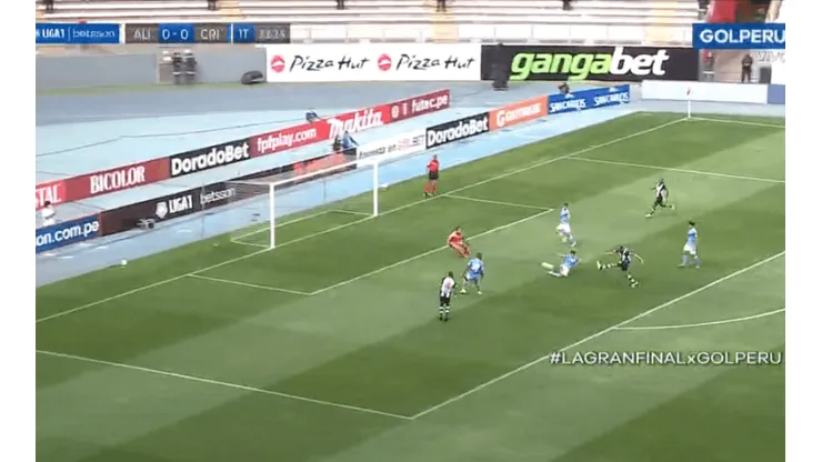 Pegó primero: Hernán Barcos definió perfecto para poner el 1-0 ante Sporting Cristal
