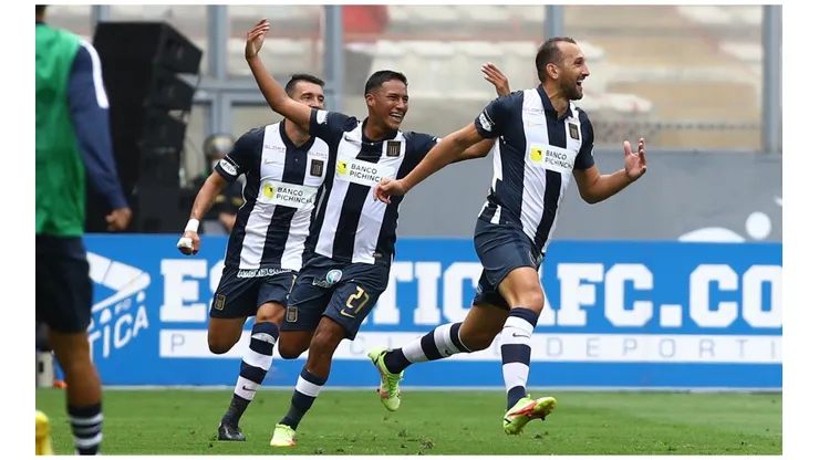 Pese a las pocas ocasiones de gol, Hernán Barcos valoró triunfo ante Cristal