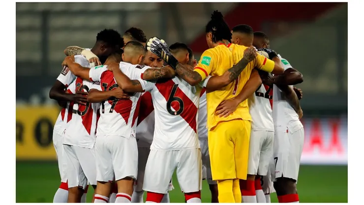 Conmebol los colocó y el público votó: los 4 peruanos en el once ideal de la gente