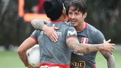 Mostraron su talento: Selección jugó teqball entre Cueva y Carrillo ante Yotún y Lapadula