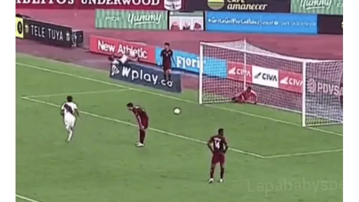Gianluca Lapadula metió el 1-0 en Caracas en Venezuela.
