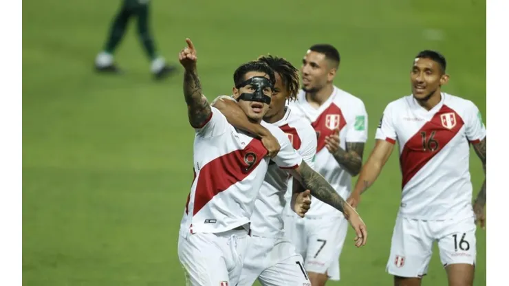 Gianluca Lapadula abrió el marcador en el Nacional contra Bolivia.
