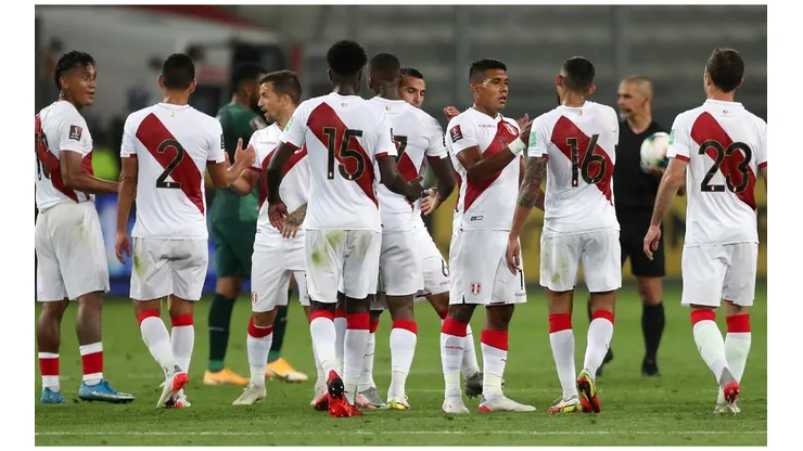 Tres peruanos están en el once ideal de la fecha 13 de las Eliminatorias