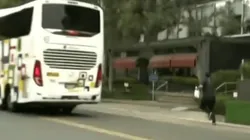El bus de la Selección Peruana se olvidó del jefe de prensa y pasó momento bochornoso