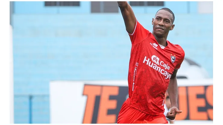 ¡Giro en el mercado de pases! Ayarza rechazó a la 'U' y se fue a Cusco FC