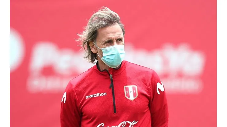 Ricardo Gareca en el entrenamiento de la Selección Perú. Foto: Selección Peruana (Twitter)