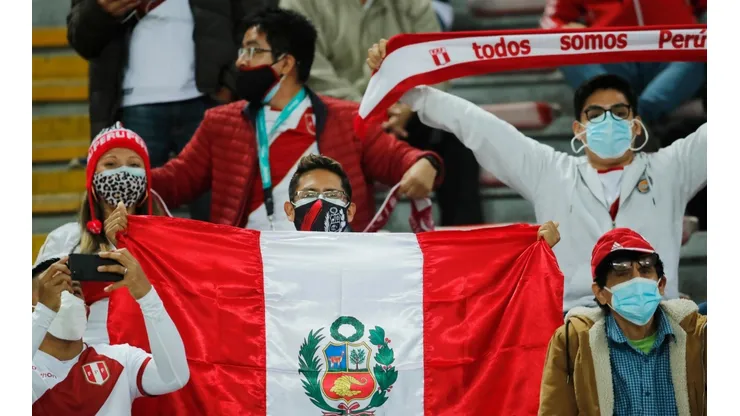 El público en Perú vs. Chile por las Eliminatorias a Qatar 2022. Foto: Getty