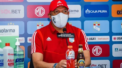 Roberto Mosquera campeonó el 2019 y el 2020 con Binacional y Sporting Cristal respectivamente.